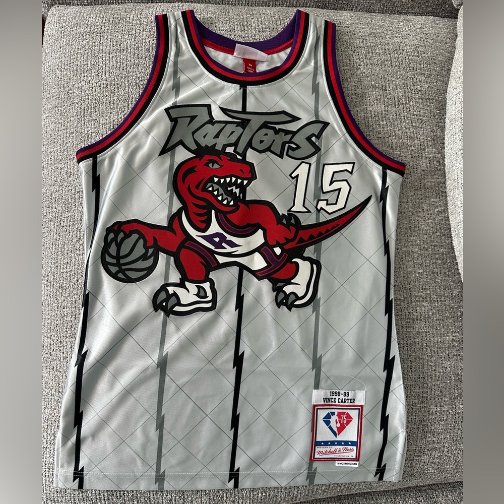 Mitchell & Ness NBA 75th Platinum Vince Carter Jersey Sz Small BRAND NEW W/ TAGS